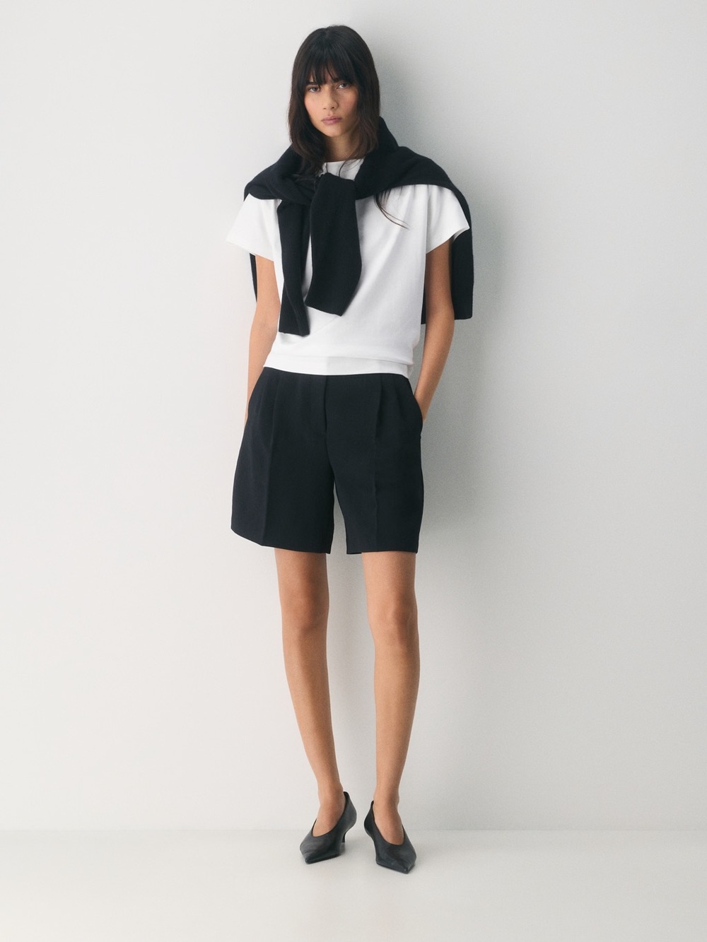 Aritzia Wilfred Effortless Shorts